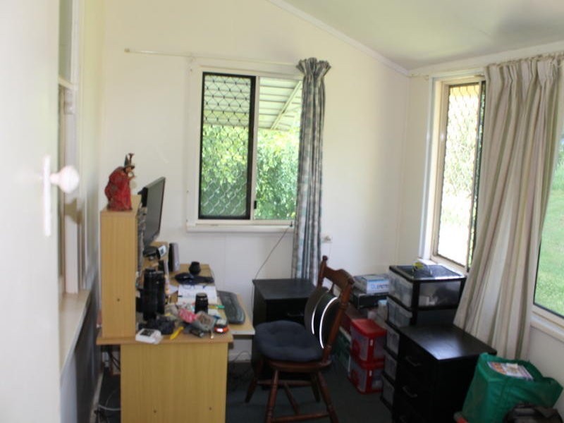 383 Three Chain Road, Calavos QLD 4670
