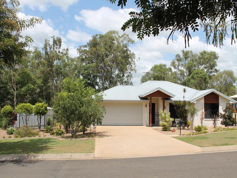 14 Green Avenue, Branyan QLD 4670