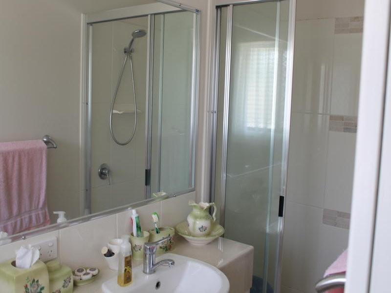 14 Green Avenue, Branyan QLD 4670