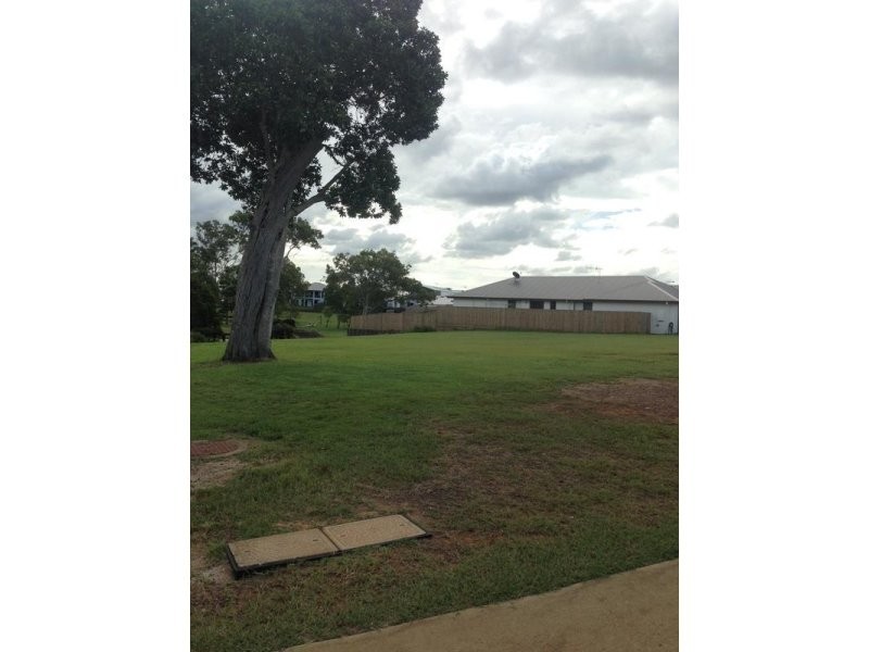 16 Belle Eden Drive, Ashfield QLD 4670