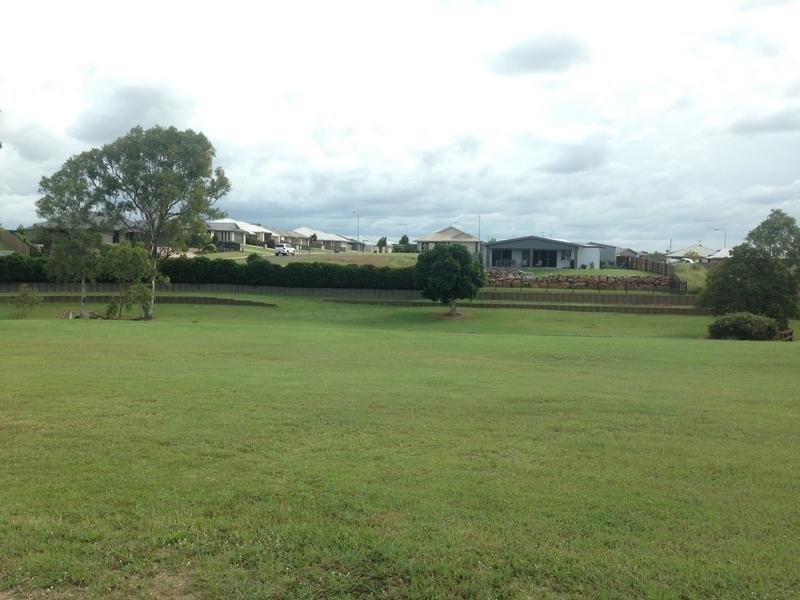 16 Belle Eden Drive, Ashfield QLD 4670