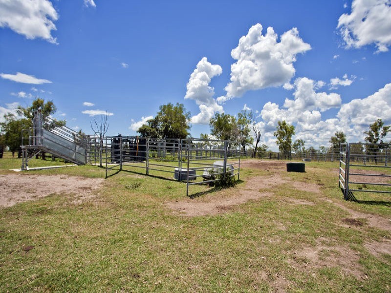 679 Railway Road, Booyal QLD 4671