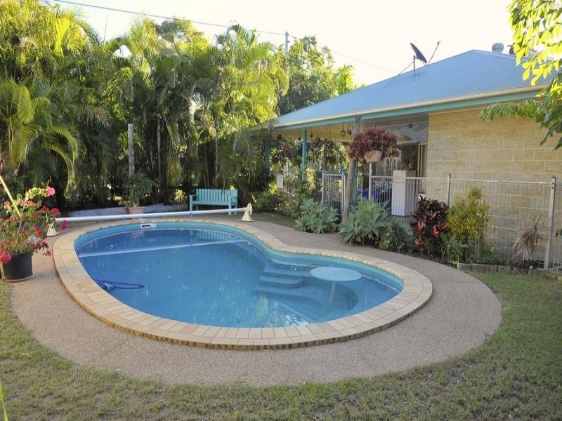 7 Holzberger Street, Moore Park Beach QLD 4670