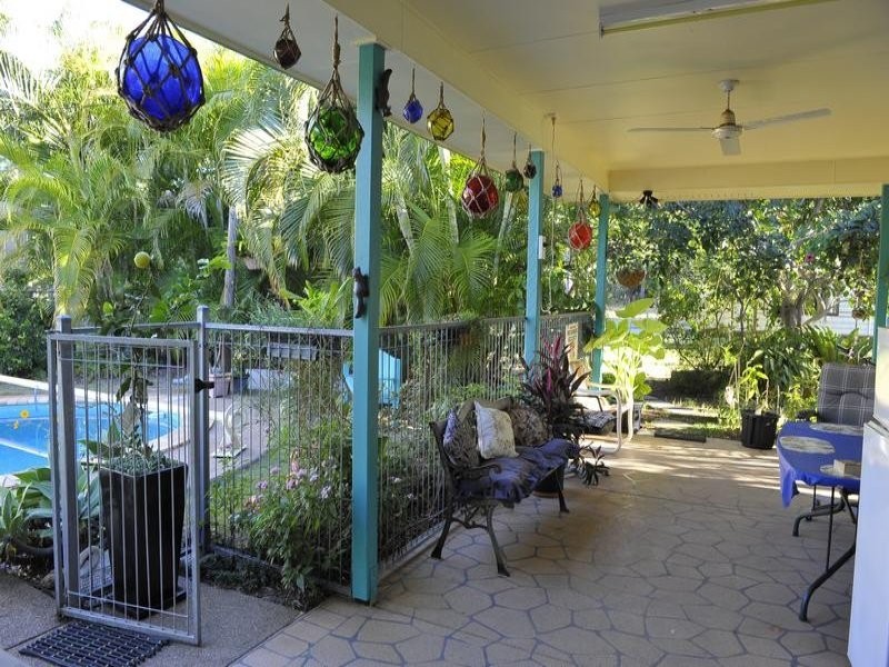7 Holzberger Street, Moore Park Beach QLD 4670