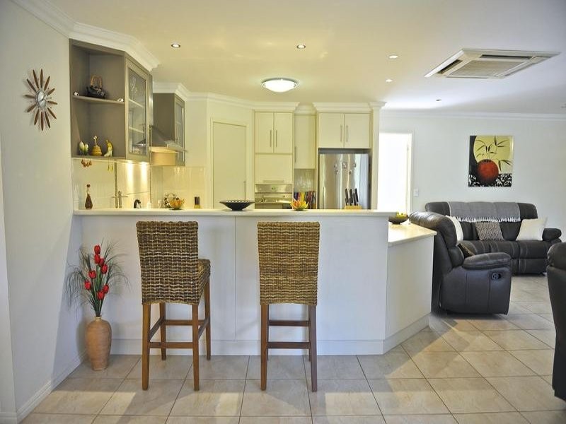 15 Woodlands Lane, Moore Park Beach QLD 4670