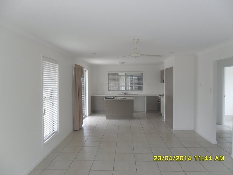14 Regency Road, Moore Park Beach QLD 4670