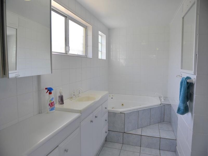 51 Bingera Street, Bundaberg West QLD 4670
