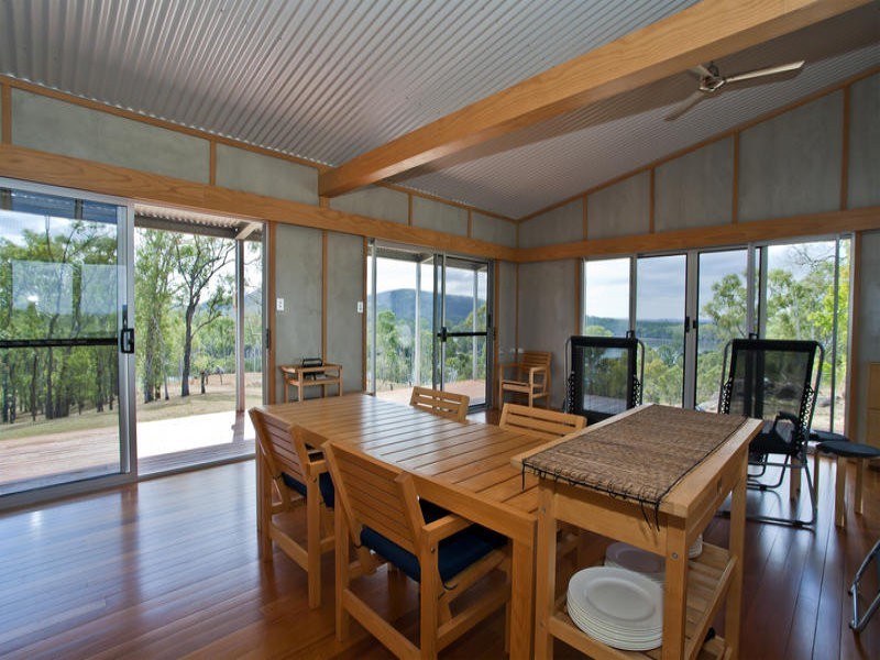 310 Rickards Road, Kolonga QLD 4671