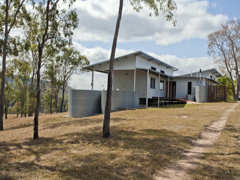 310 Rickards Road, Kolonga QLD 4671