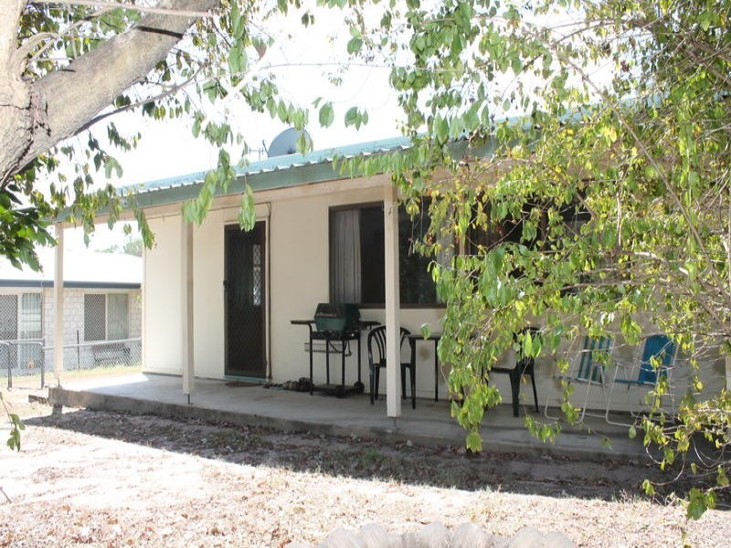 36 Blackall Street, Avondale QLD 4670