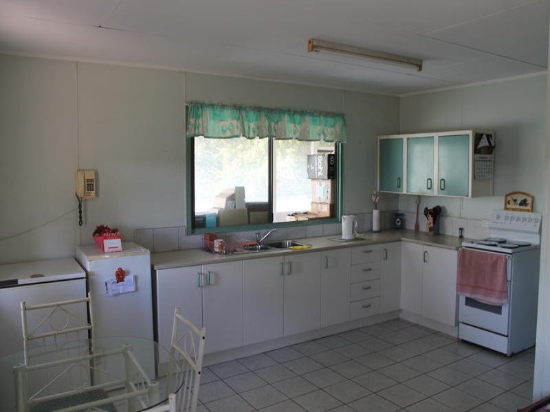 36 Blackall Street, Avondale QLD 4670