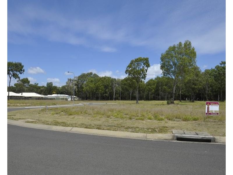 1,3 and 4 Maple Court, Moore Park Beach QLD 4670