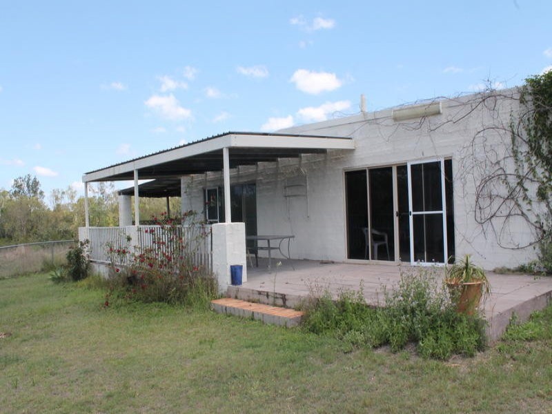 4044 Lowmead Road, Lowmead QLD 4676