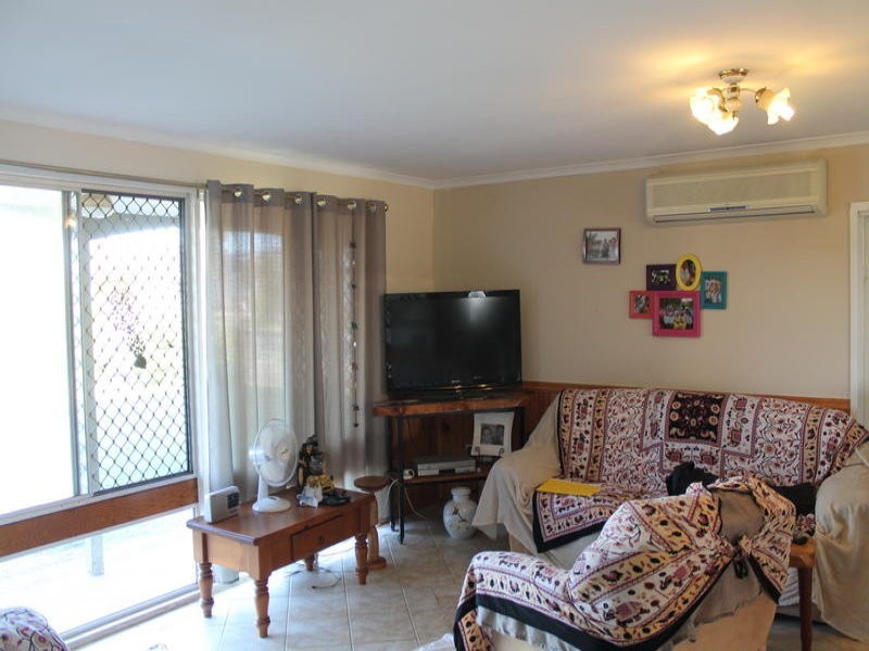 15 Phillips Street, Bundaberg North QLD 4670
