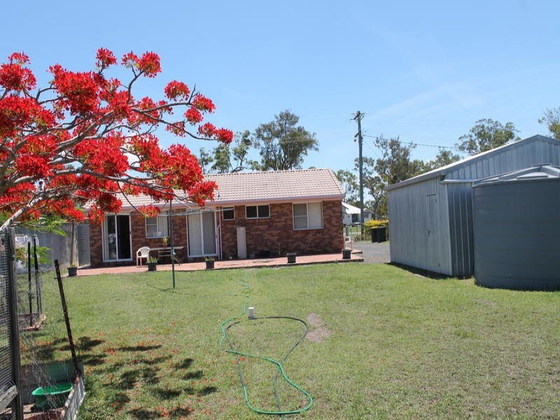 29 Bernborough Blvd, Branyan QLD 4670