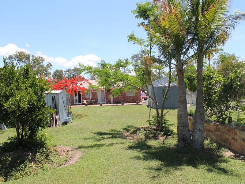 29 Bernborough Blvd, Branyan QLD 4670