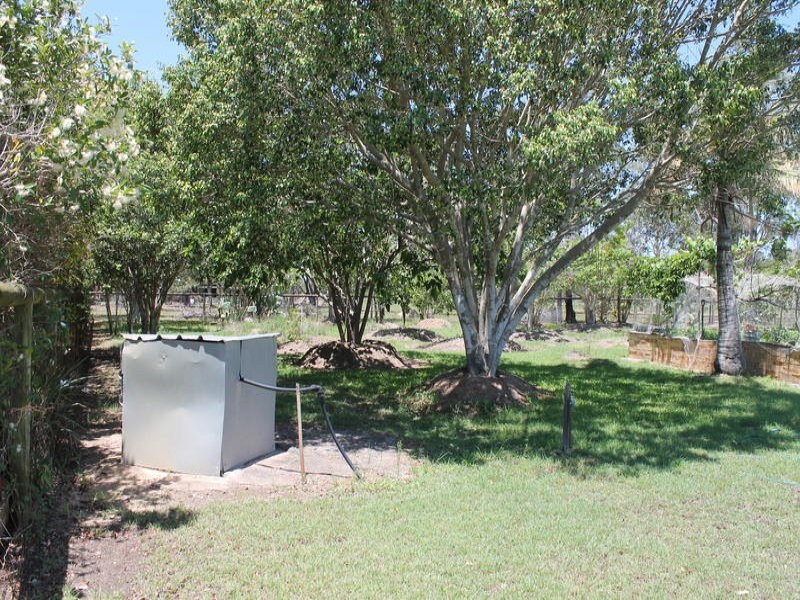 29 Bernborough Blvd, Branyan QLD 4670