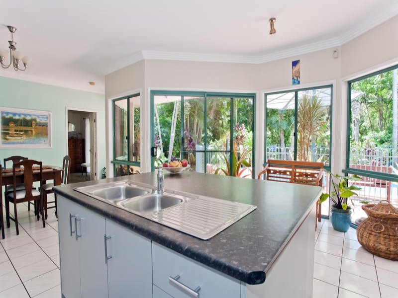 159 Sylvan Drive, Moore Park Beach QLD 4670
