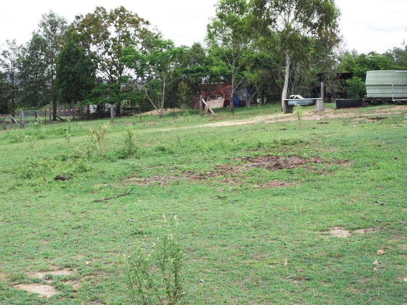 2416 Gin Gin Mt Perry Road, New Moonta QLD 4671