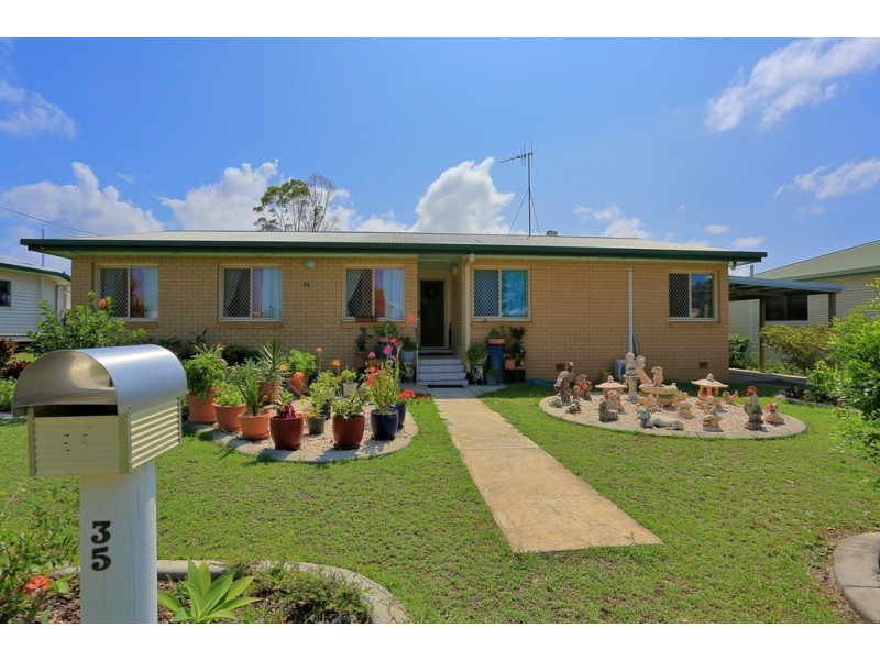 35 Baker Street, Kepnock QLD 4670
