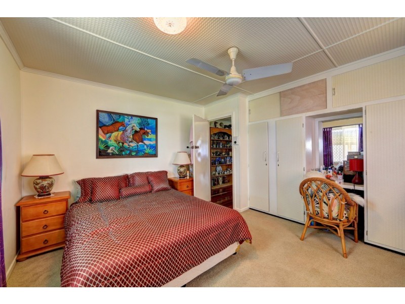 35 Baker Street, Kepnock QLD 4670