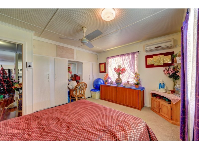 35 Baker Street, Kepnock QLD 4670