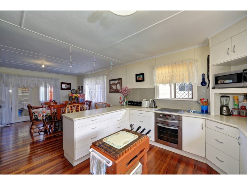 35 Baker Street, Kepnock QLD 4670