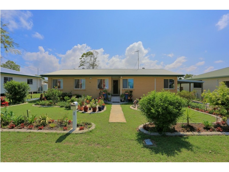 35 Baker Street, Kepnock QLD 4670