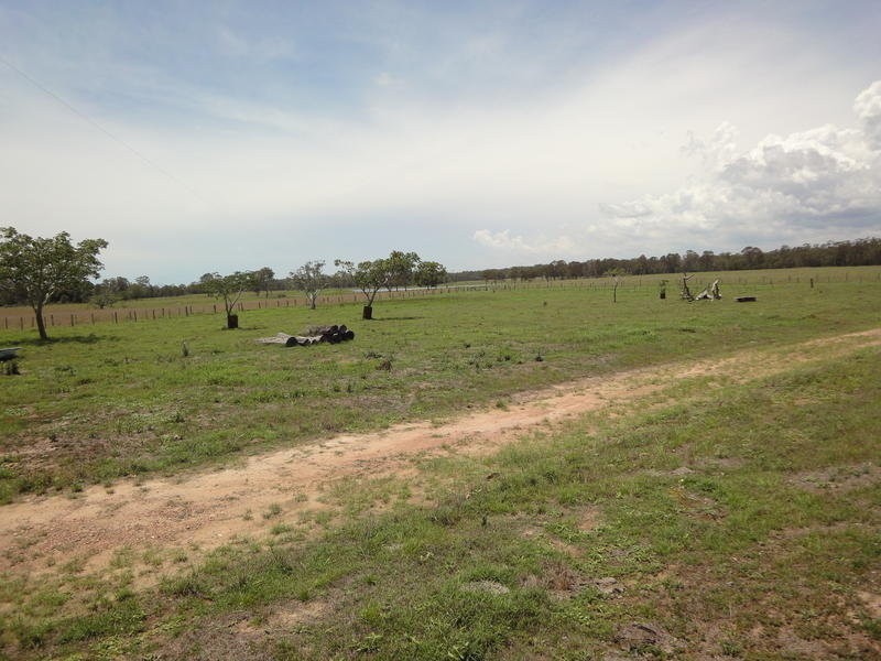 1415 Ferry Road, Rosedale QLD 4674