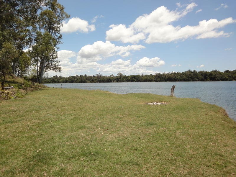 1415 Ferry Road, Rosedale QLD 4674