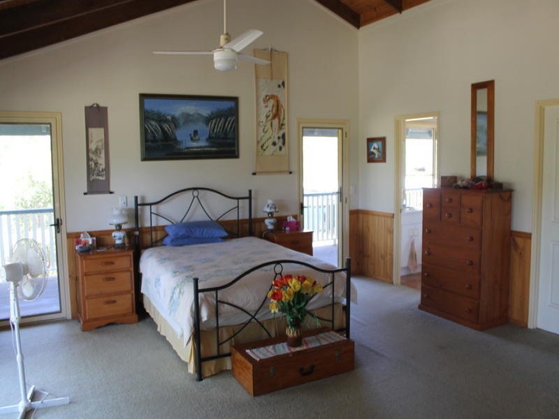 32 Newtons Road, Rosedale QLD 4674