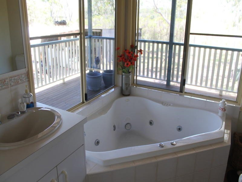32 Newtons Road, Rosedale QLD 4674