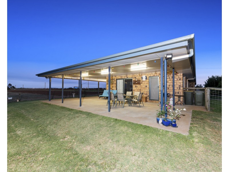 276 Batchlers Road, Gooburrum QLD 4670
