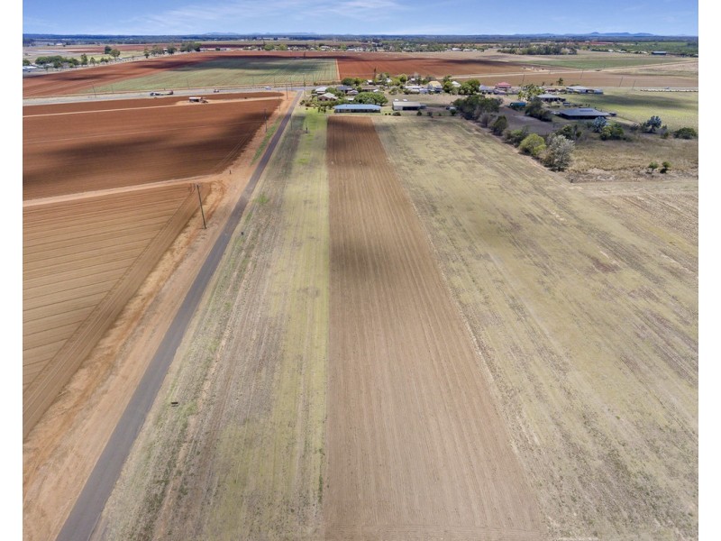 276 Batchlers Road, Gooburrum QLD 4670