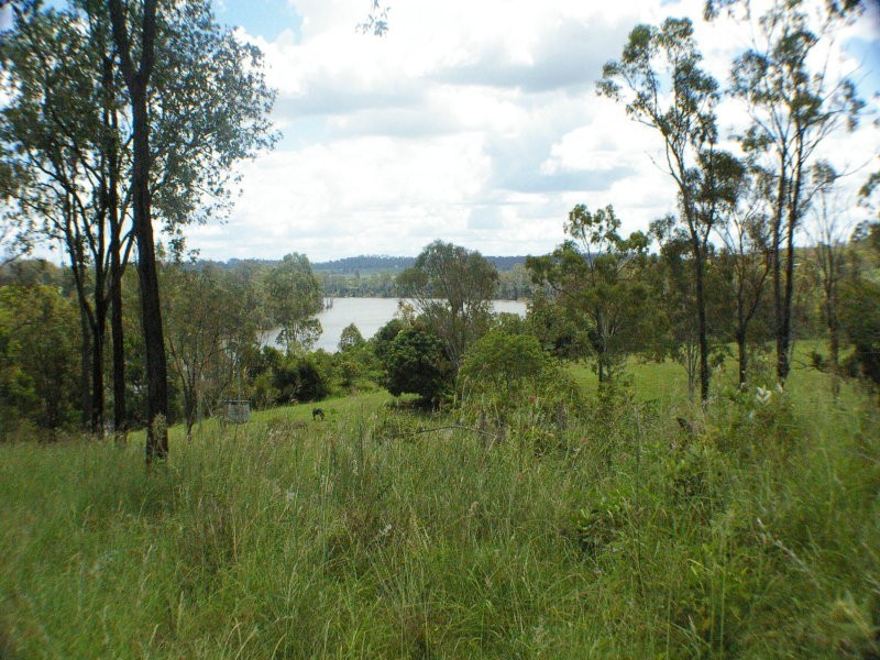664 River Road, Bungadoo QLD 4671
