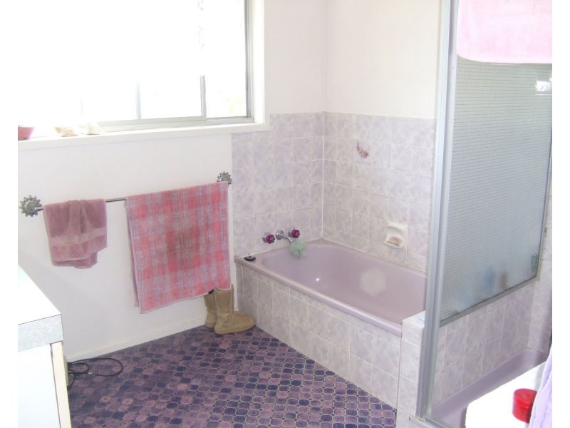 295 Melvilles Road, Maroondan QLD 4671