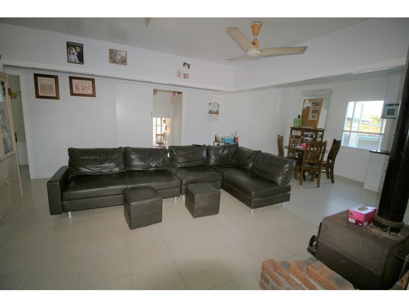 232 Petersens Road, Yandaran QLD 4673