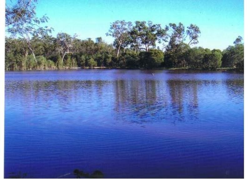 876 Pacific Drive, Deepwater QLD 4674