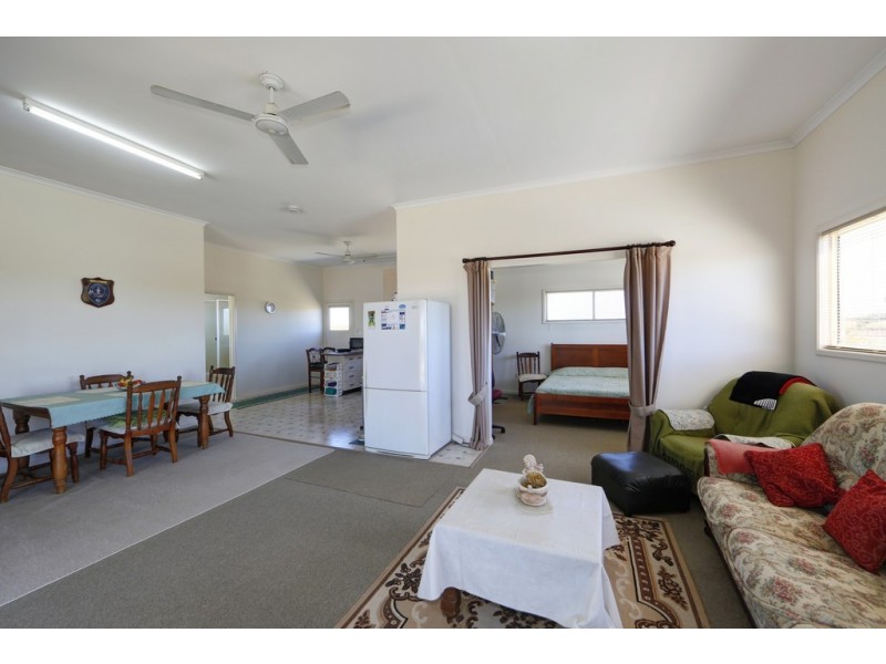 397 Eardleys Road, Welcome Creek QLD 4670