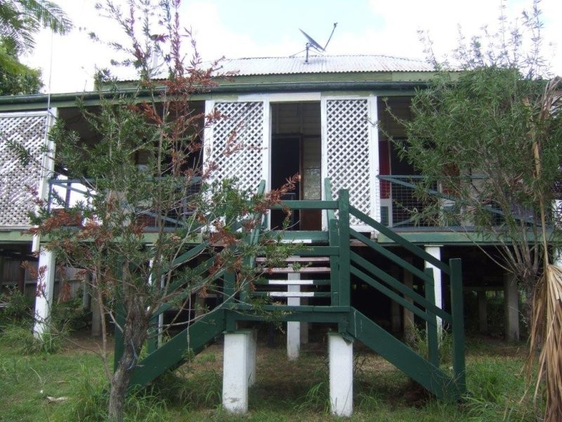 14 Williams Street, Mount Perry QLD 4671