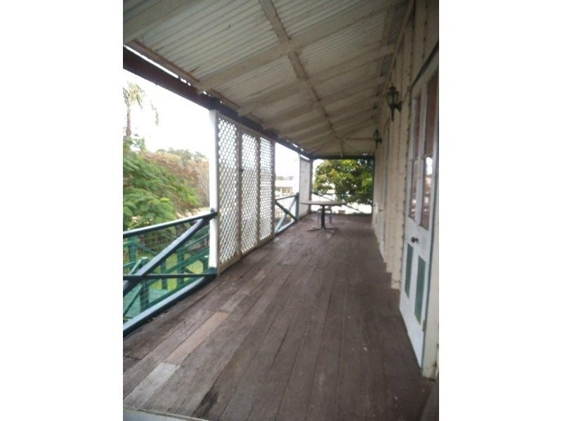 14 Williams Street, Mount Perry QLD 4671