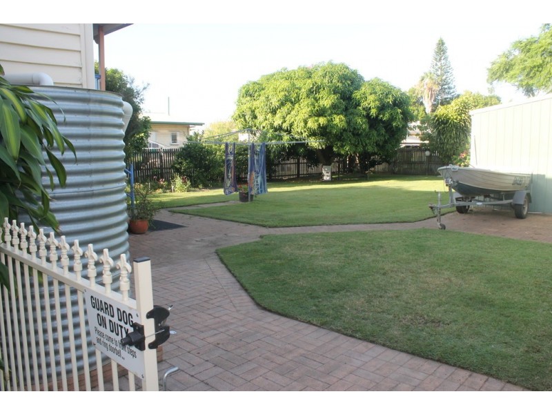42 Mulgrave Street, Bundaberg West QLD 4670