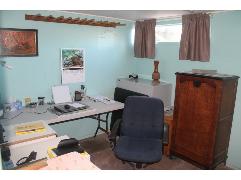 42 Mulgrave Street, Bundaberg West QLD 4670