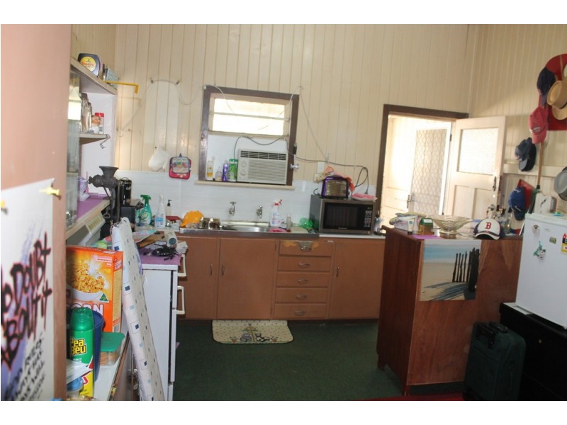 160 George Street, Bundaberg West QLD 4670