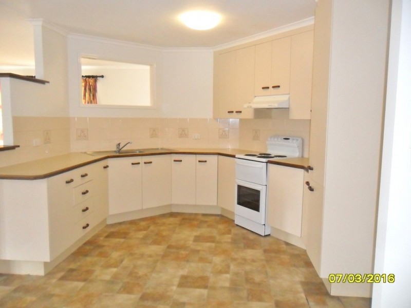 8 Cypress Street, Avoca QLD 4670
