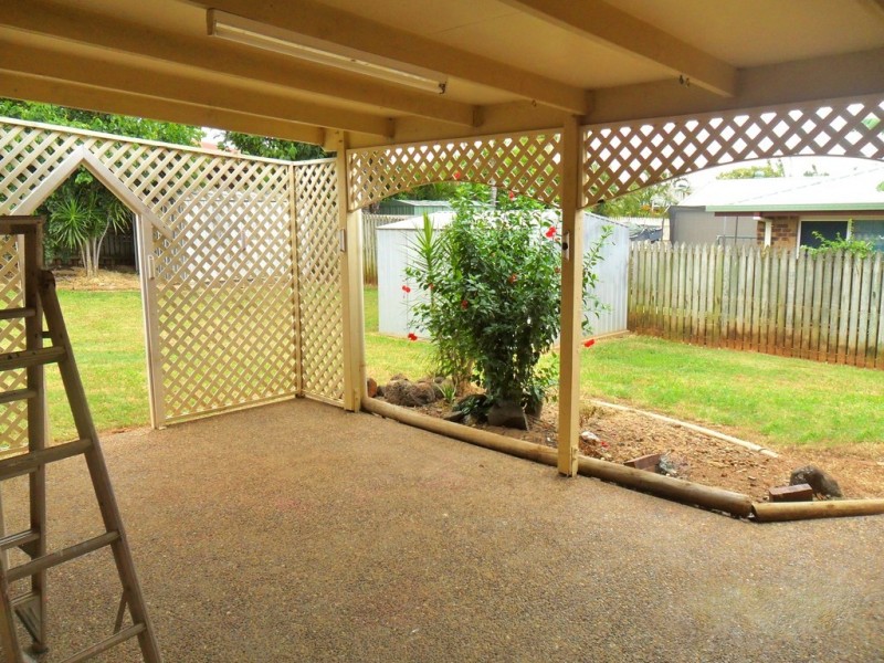 8 Cypress Street, Avoca QLD 4670