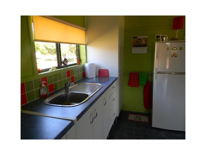 850 Gooburrum Rd, Welcome Creek QLD 4670