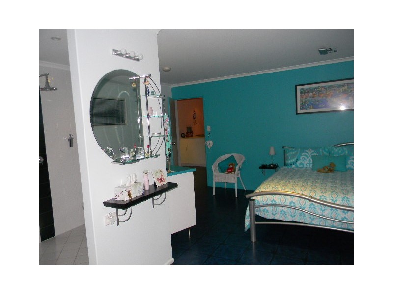 850 Gooburrum Rd, Welcome Creek QLD 4670