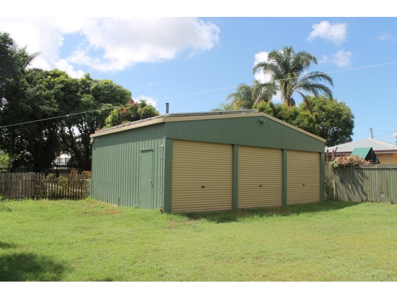 4 Elizabeth Street, Bundaberg South QLD 4670