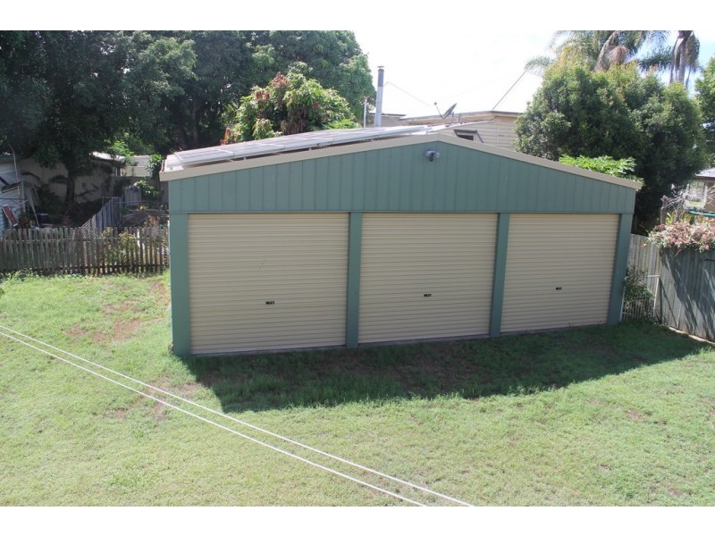 4 Elizabeth Street, Bundaberg South QLD 4670